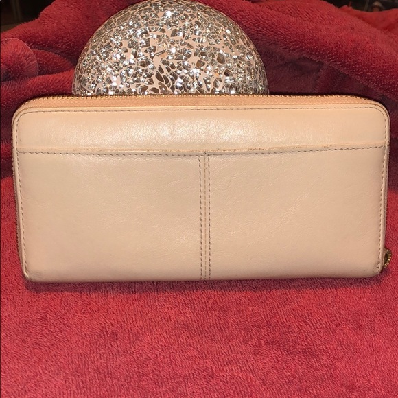 Gently used authentic Coach wallet - Picture 2 of 7